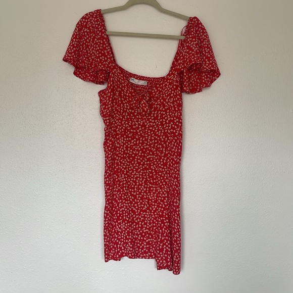 Zara Dresses & Skirts - Zara Red Floral Mini dress